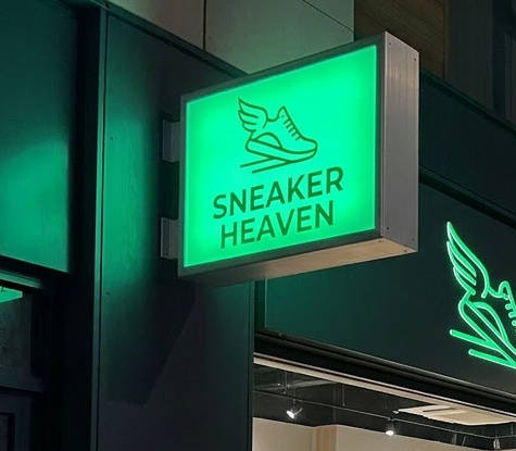 snaker_heaven_lightbox.jpg